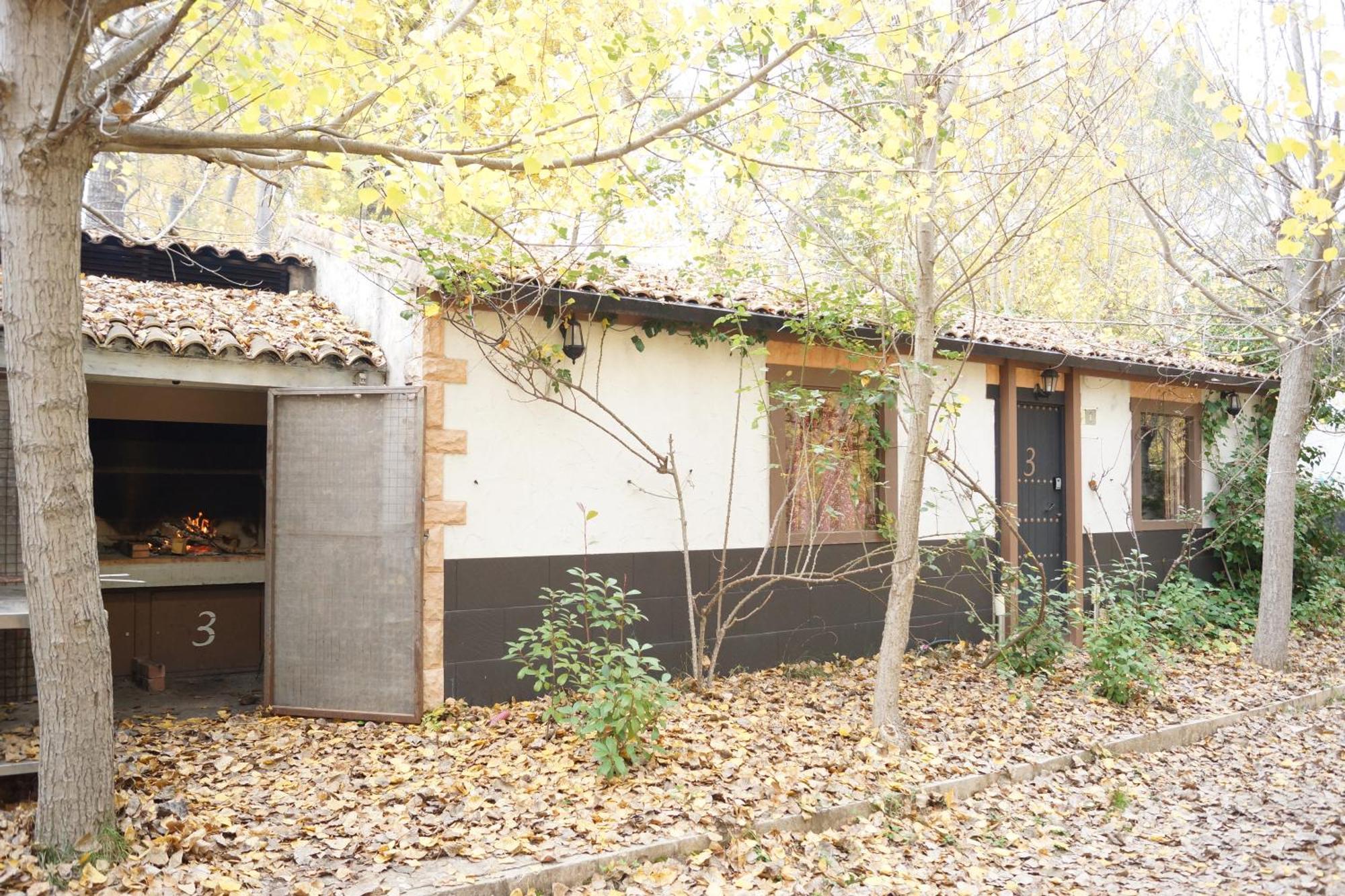 Casas Rurales Vado Del Rio Tus Cortijo Prados Exterior foto